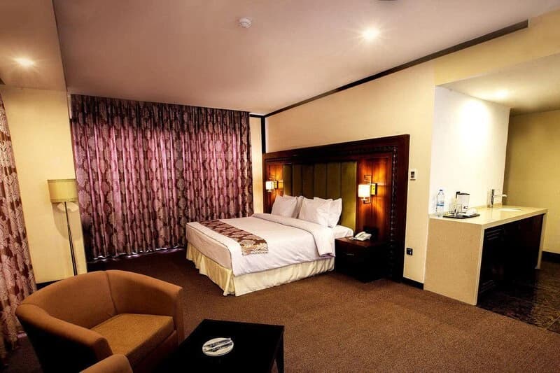 image-gallery